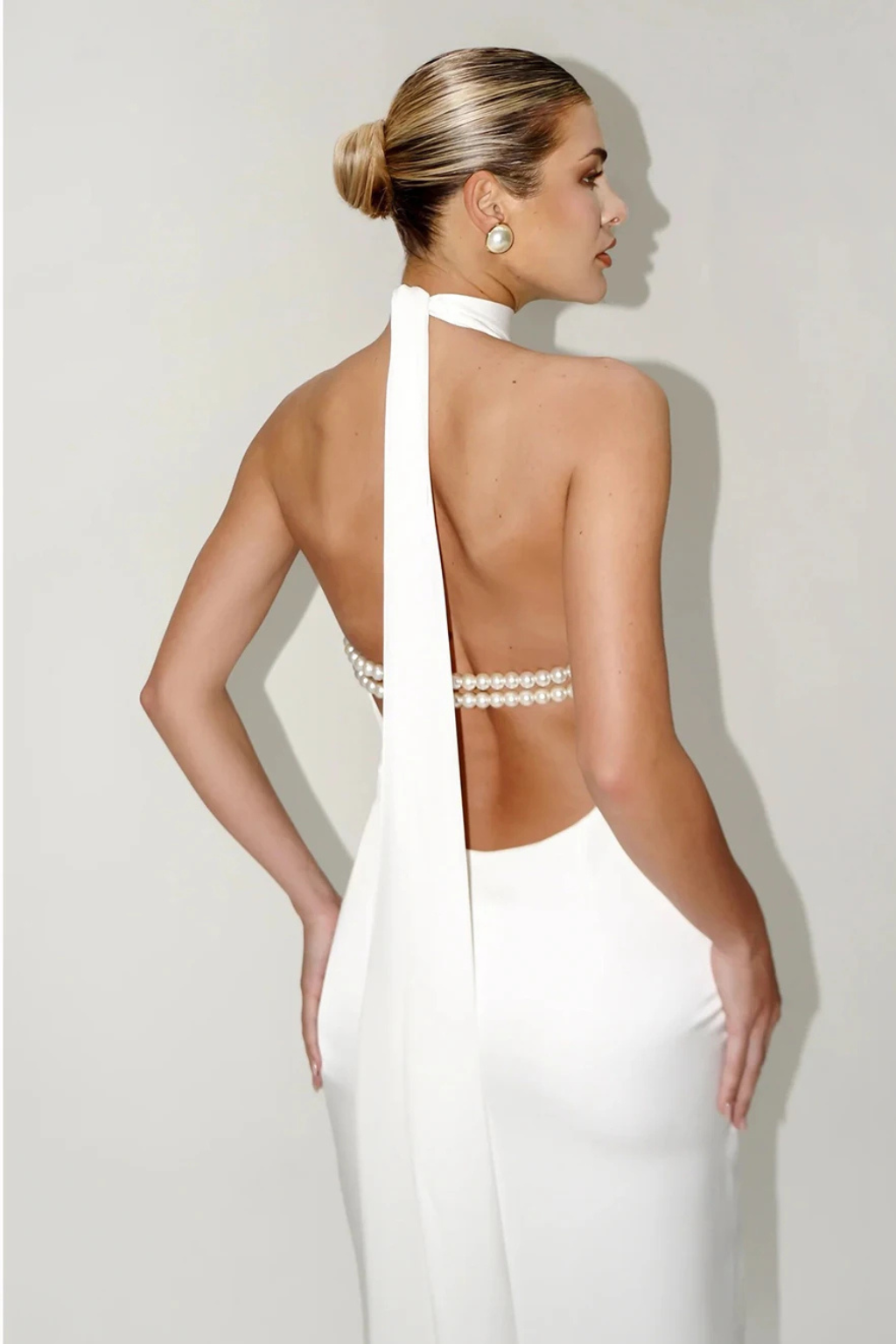 Women High Neck Halter Chain Detail Backless Wedding-Guest Maxi Dress – Modern Everyday Look – White – L